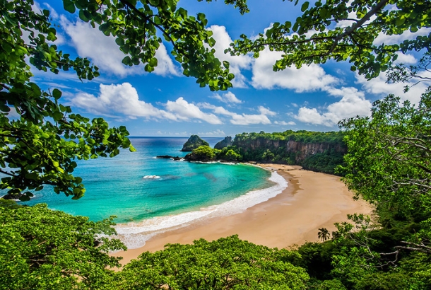 world beach day Baía do Sancho Fernando de Noronha Brazil